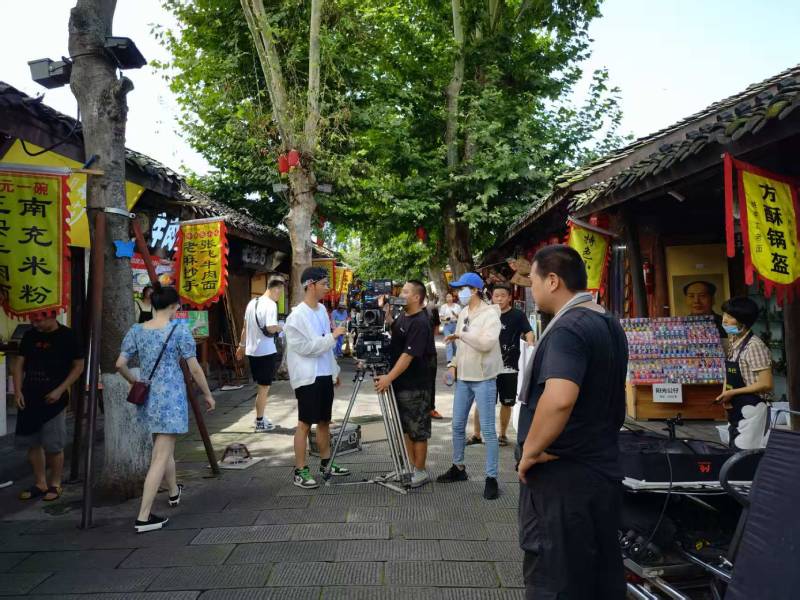 青龙产品视频拍摄技术升级：AI与三维动画深度融合