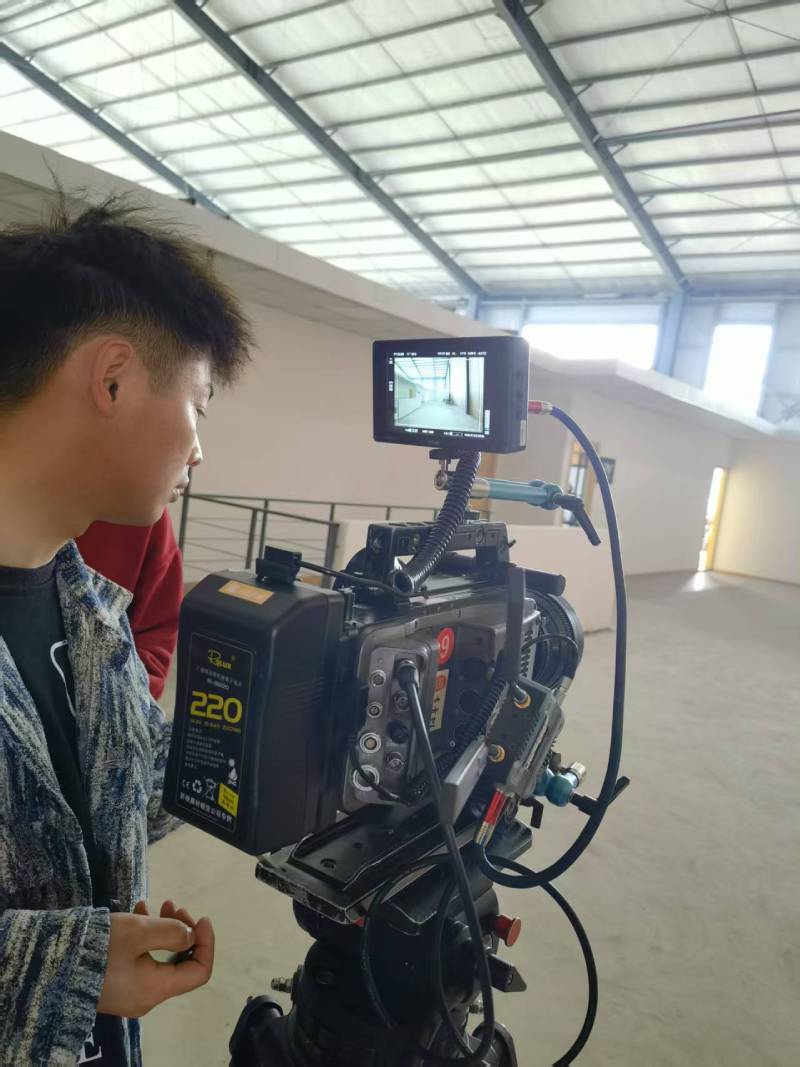 青龙电商产品视频拍摄制作：小成本也能产出高质感内容？